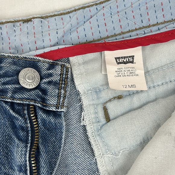 Levi’s Jean shorts, size 12 misses - Picture 10 of 11